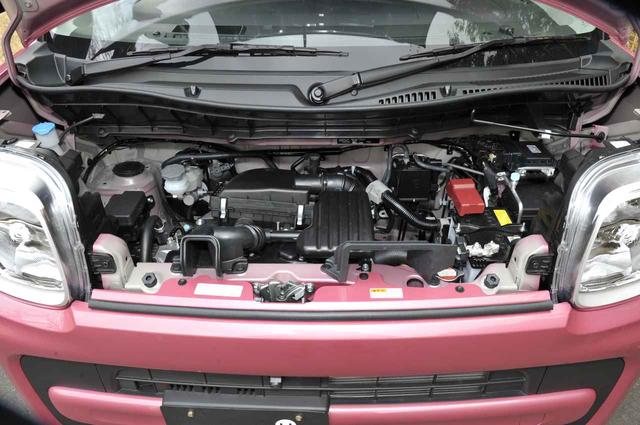 画像: 全車にマイルドハイブリッドを採用。スペーシアのエンジンは52psと60Nmを発生する。