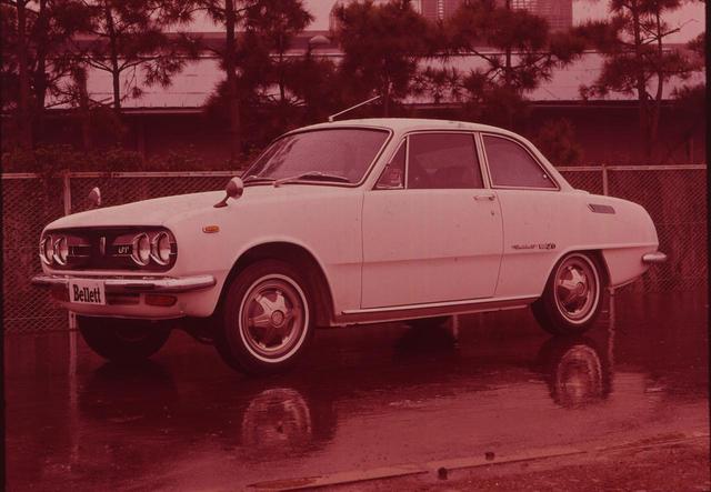 画像: こちらは後期型にあたる1968年モデル。69年にはSOHCの新エンジン、70年には1800GTがが登場した。