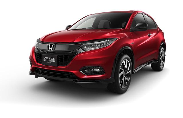画像: ヴェゼルHYBRID Z・Honda SENSING(FF) 。プレミアムクリスタルレッド・メタリック。