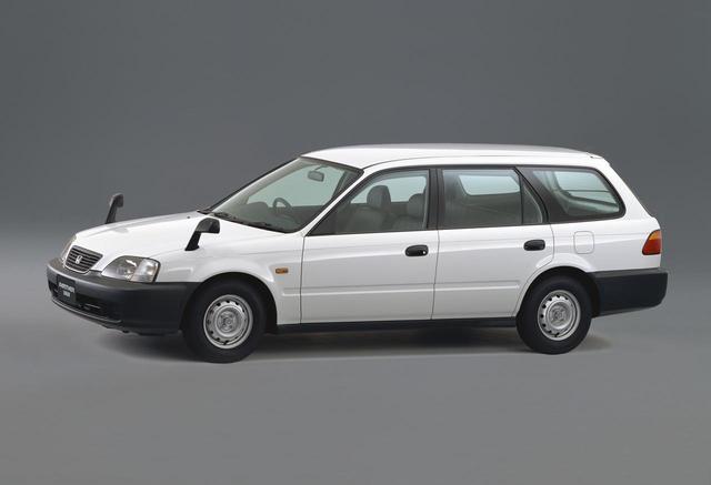 画像: オルティアの兄弟車となる初代パートナー。