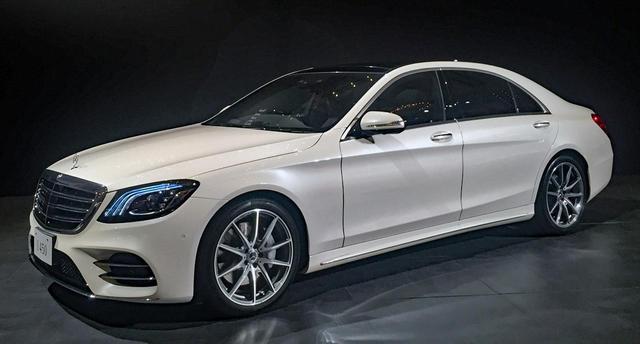 画像: S450(パッケージオプションのAMGラインプラス装着車)