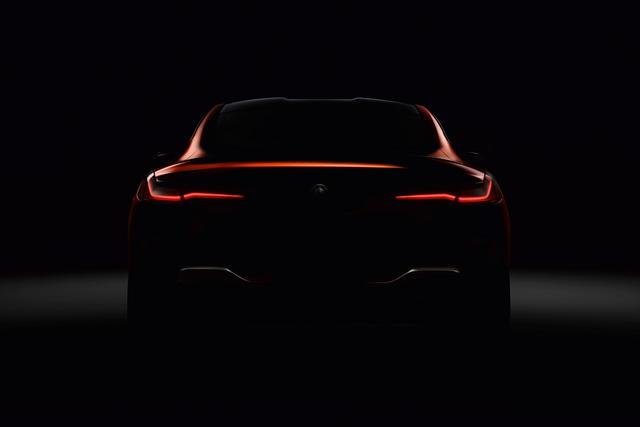 画像: BMWが公開している8シリーズのティザー画像。
