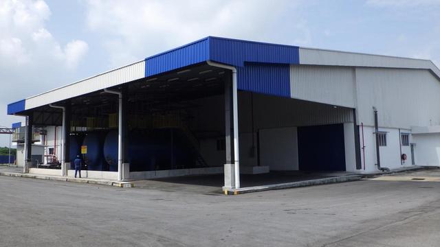 画像: 東洋ゴム工業マレーシアタイヤ工場敷地内にある研究開発設備棟。