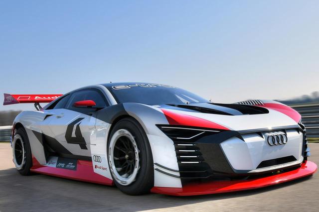 画像: EVレーシングコンセプト、アウディ e-tronビジョングランツーリスモが現実のサーキットを走行。