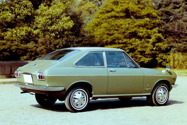 画像: B10サニークーペ。スプリングでホーシングを固定すれば成り立つという簡易さも好まれた。