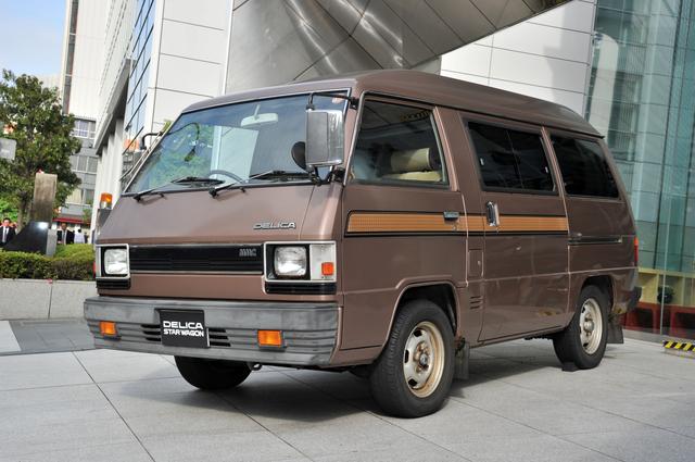 画像: 2代目のデリカスターワゴン(写真は1984年式)。小型キャブオーバー車として日本初の4WD車を追加し、順調に販売を伸ばした。
