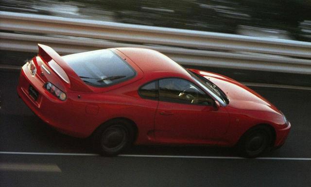 画像: リアの大型スポイラーは全車オプション設定だったが、ほとんどの購入者が装着したと言われている。