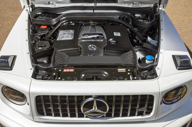 画像: G63のエンジンはG500と型式は異なる4LのV8ツインターボで、585ps/850Nmまでパワーアップされている。