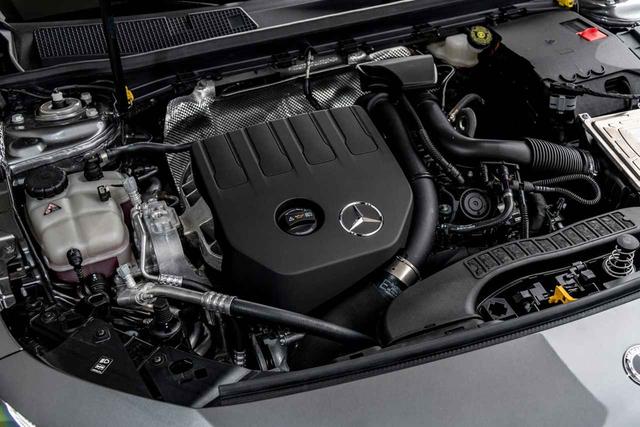 画像: A200のエンジンはルノーと共同開発した1.3L直4ターボを搭載。