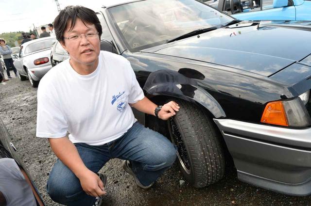 画像: マーチスーパーターボのオーナーである竹田佳史さん。「185/60R13サイズって、今だとエコタイヤくらいしか選択肢がないんですよ。だからアドバンHFタイプDは注目していました」