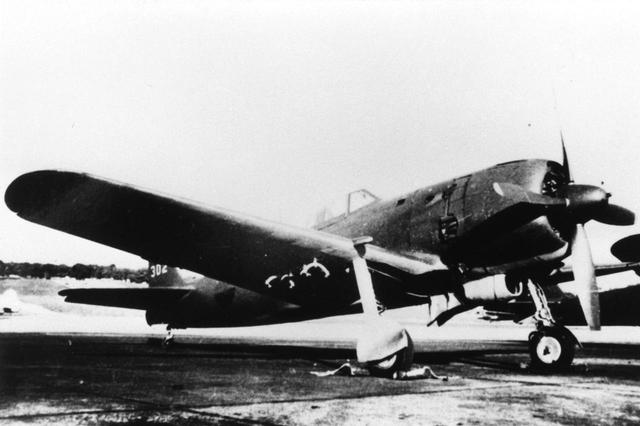 画像: 【四式戦闘機・疾風】1944年の陸軍制式採用機。隼の空戦性能と鍾馗の上昇力を備えた傑作機。軍の最優先量産機で3375機生産された。