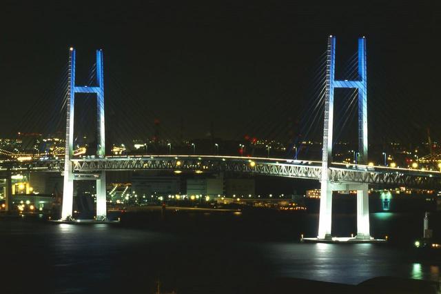 画像: 横浜ベイブリッジ(湾岸線)