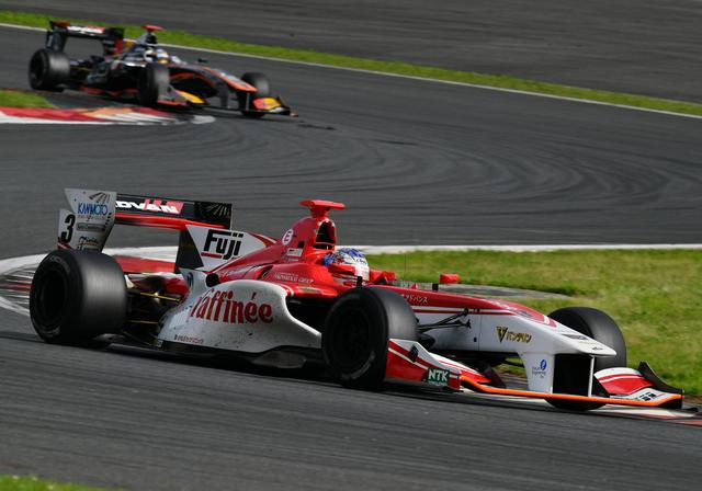 画像1: 10年ぶりのバンザイ?