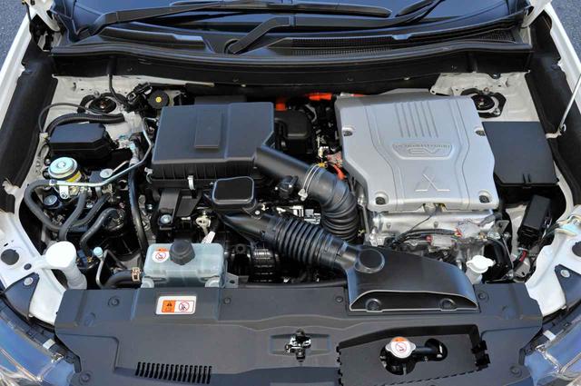画像: 今回のマイナーチェンジで、エンジン排気量を2.4Lに変更。