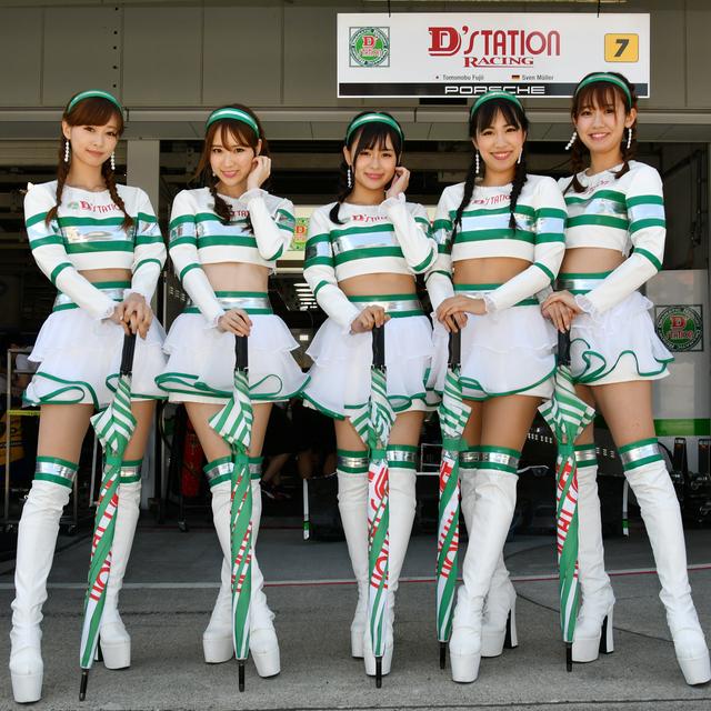 画像: 左より 林紗久羅さん 小越しほみサン 宮本りおサン 霧島聖子さん 中村比菜さん