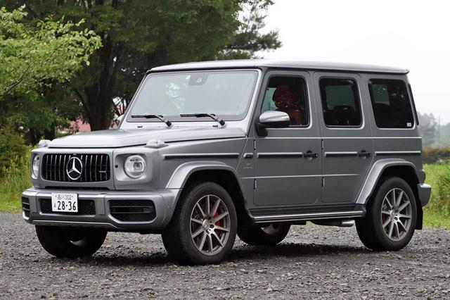 画像: こちらは同じ4L V8ツインターボながら585ps/850Nmを誇るAMG G63。縦桟のフロントグリルが特徴的だ。
