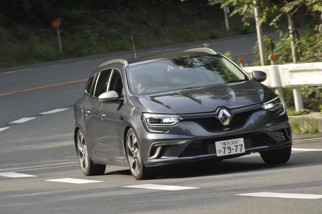 画像: こういうワインディング路では、「正確なハンドリング性能」が運転する気持ちよさを与えてくれるが…。