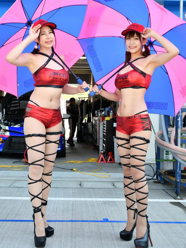 画像: 左 橘花美咲さん 右 宮崎彩さん
