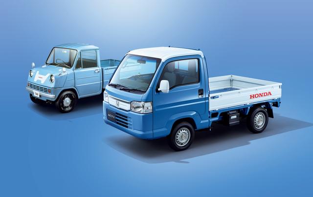 画像: T360(写真奥)と、ベイブルー×ホワイトのアクティトラック。