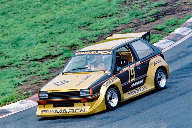 画像: 1983年、マーチのCMに出演していた近藤真彦のために日産が製作したマーチのスーパーシルエット。実戦には参加していないが、街道レーサーたちは大いに参考にしていた。