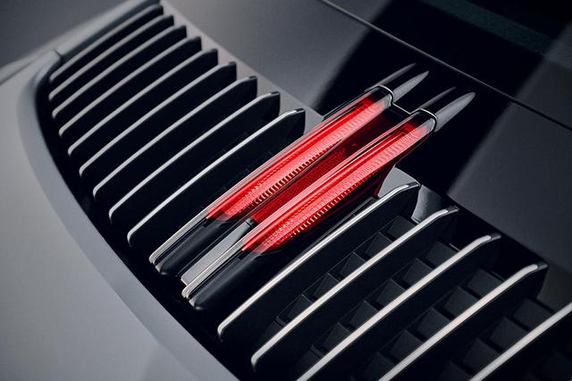 画像: いつの時代も実用的なスポーツカーとい911哲学は変わらない。