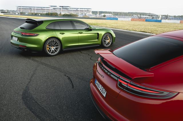 画像: パナメーラ、パナメーラスポーツツーリスモともに設定されたGTS。0→100km/h 加速はともに4.1 秒、最⾼.速はパナメーラ GTS スポーツツーリスモが289km/h 、パナメーラGTS は292km/hと公表される。