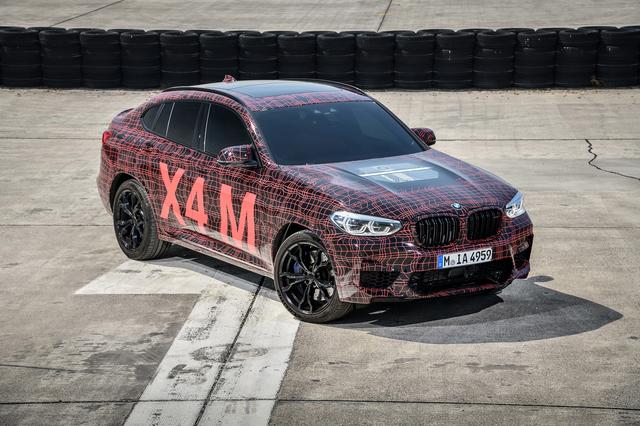 画像: X4 Mプロトタイプ。剛性を高めたサスペンション、後輪駆動の操る楽しさを兼ね備えたxDriveのセッティングなど、スポーツ性能に妥協はない。