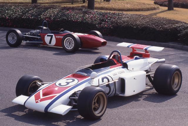 画像: 1971年の日本グランプリで優勝したコルトF2000。後ろに見えるのが第3回日本グランプリで優勝したコルトF3A