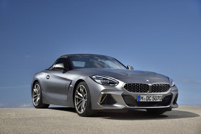 画像: 話題となっている新型Z4のヘッドライトデザイン。今後こうしたデザインが主流となっていくのだろうか。