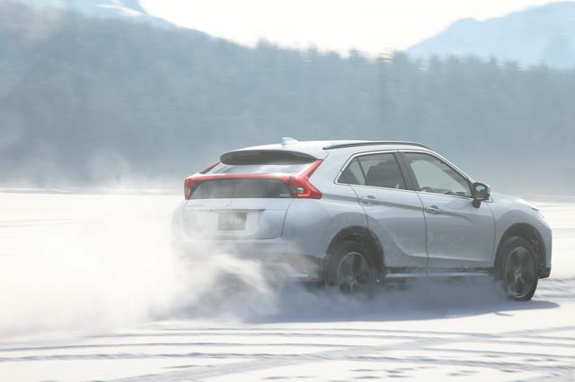 画像: 三菱エクリプスクロスのFFモデルにAYCを搭載。