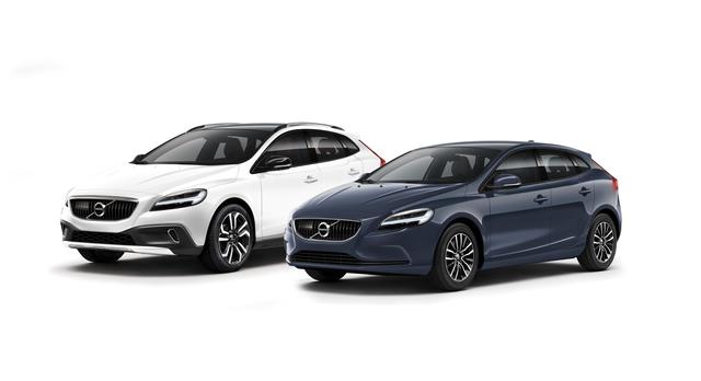 画像: V40 クロスカントリー T5 AWD クラシックエディション(左) V40 T3 タックエデイション(右)。「タック=Tack」はスウェーデン語で「ありがとう」の意味。