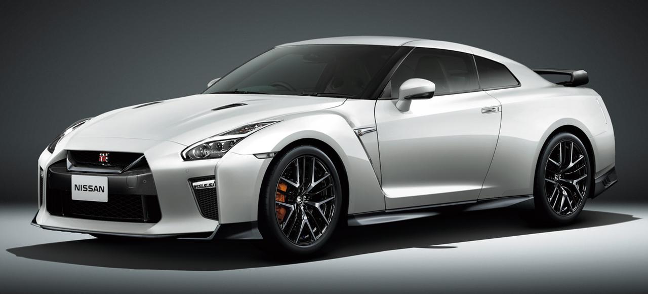 日産 GT-R アンバサダー就任記念モデル 2019 ブリリアントホワイトパール GT-R 大坂なおみ選手 日産ブランドアンバサダー就任記念モデル - Web