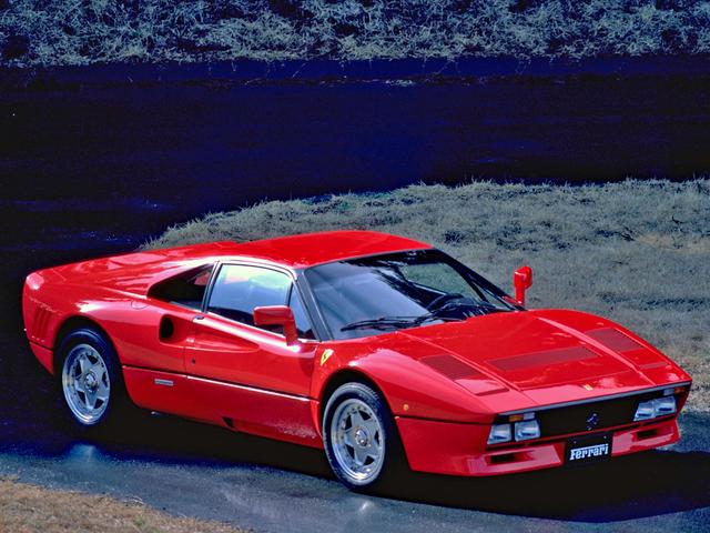 画像: 数あるグループBマシンの中で最も美しいと言われる288GTO。