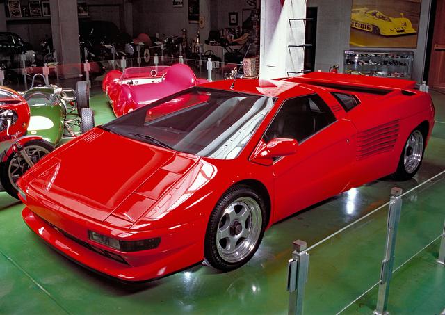 画像: 日本では河口湖自動車博物館に1台、チゼータ V16Tが展示されている。