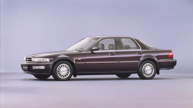 画像: 従来“アコード インスパイア”だったモデルがボディを拡大して3ナンバー専用車となったのが“インスパイア”で人気となった。直列5気筒SOHCの2Lと2.5Lエンジンを搭載していた。