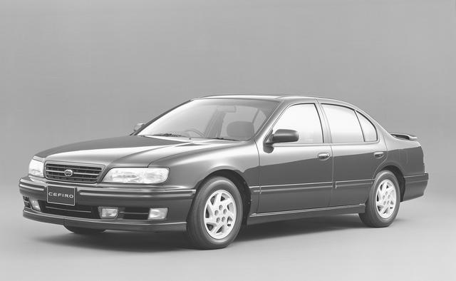 画像: 2代目となるA32型セフィーロは初代のFRからFFレイアウトとなった。全幅1770mm、全長4760mmの堂々としたボディで、新開発のV6、VQエンジンを搭載したこともトピックで、人気モデルとなった。