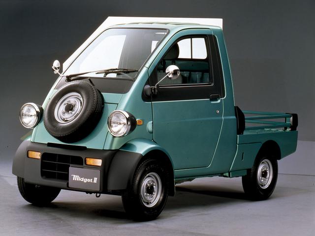 画像: かつて存在したミゼットは3輪軽貨物車だったが、これはスタイリングイメージを継承した4輪軽貨物車だ。この斬新なスタイリングで人気と也、貨物車としてではなく、乗用車としてのニーズもあった。
