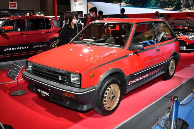 画像: 2018年の東京オートサロンに出展されていたシャレード デ・トマソ ターボ(1983年)も、ダイハツのスポーツ色を高めたクルマのひとつ。