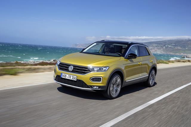 画像: T-ロックは2017年のフランクフルトショーでデビューしたフォルクスワーゲンの新型SUV。MQBを採用し、ティグアンの下に位置するコンパクトSUVセグメントに属する。パワートレーンは3つのガソリンとディーゼルエンジンをラインナップ。FFと4WDが設定され、DCTと組み合わされる。最新のモデルだけあって先進運転支援システムやコネクテッド機能も充実している。
