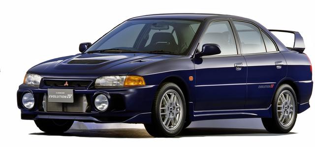 画像: ベース車のランサーがフルモデルチェンジされて、ボディも一新。丸型フォグランプを内蔵したフロントバンパー一体型スポイラーやリアウイングの形状なども変更されている。