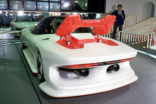 画像: リアには巨大なエアブレーキも備わっていた。