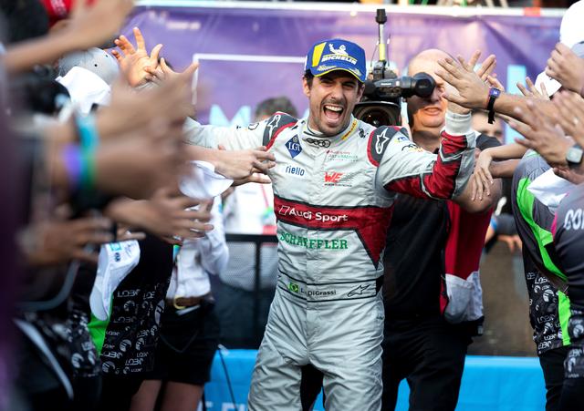 画像: 2年ぶりにメキシコシティE-Prixを制覇したルーカス・ディ・グラッシ。アウディスポーツ・アプト・シェフラーは3年連続優勝となった。