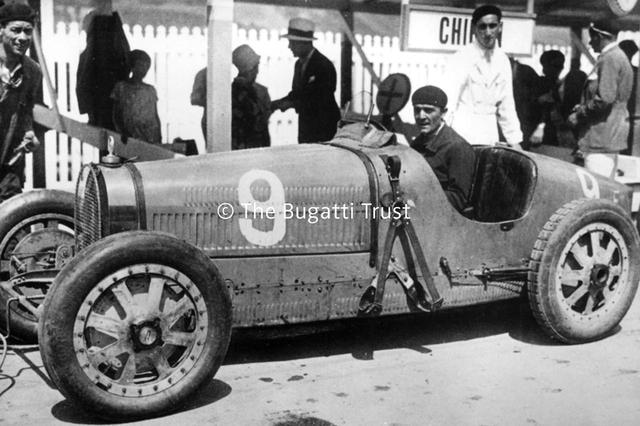 画像: 1920年代の自動車レースで活躍したブガッティ タイプ35。