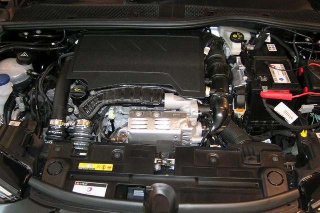画像: プジョー208などでも定評のある1.2Lの3気筒ターボエンジン。
