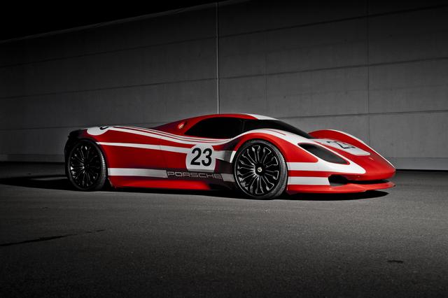 画像: 50年前のポルシェ917を現代流に解釈した「917コンセプトスタディ」。2019年5月からドイツのポルシェ博物館で開催される917の50周年記念特別展で公開される。
