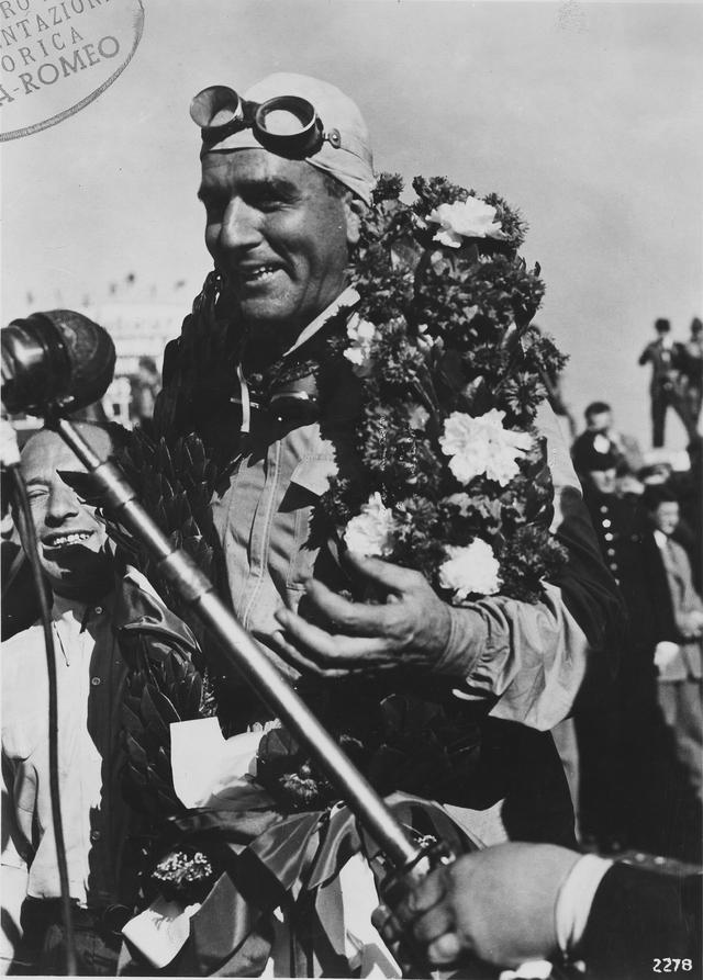画像: F1最初の優勝者となったジュゼッペ・ファリーナ。