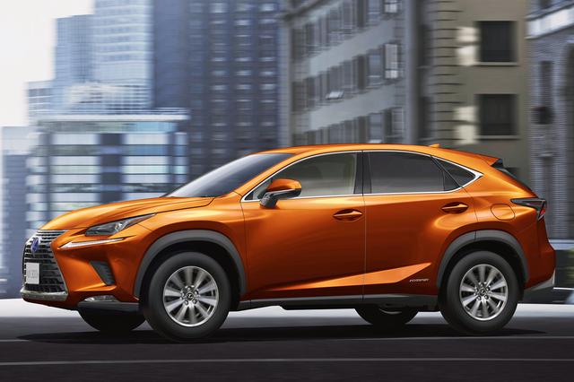 画像: NX300h(オプション装着車、以下同じ)