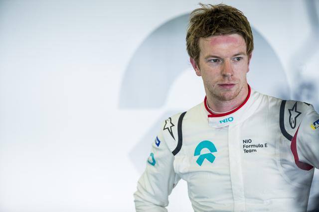 画像: #16 Oliver TURVEY 優勝0回/表彰台1回 生年月日: 1987/01/04 国籍: イギリス