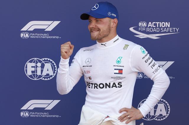 画像: 驚異的なタイムでポールポジションを獲得したメルセデスAMGのバルテリ・ボッタス。