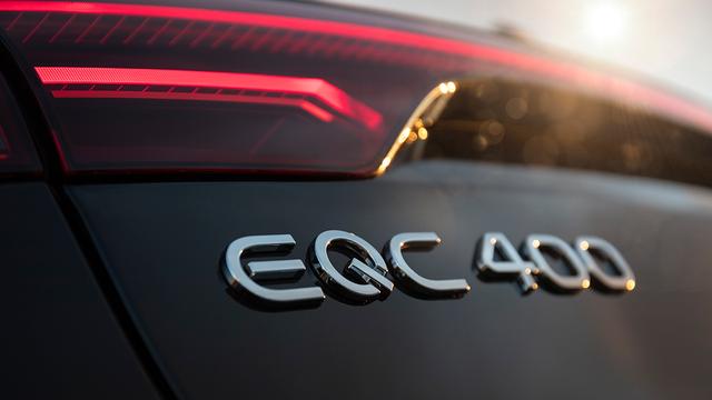 画像1: 【海外試乗】メルセデス・ベンツEQCは、メルセデスらしい乗り味と正確なハンドリング性能を持つBEV(フルバッテリーEV)